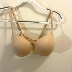 Auden Embedded Wire Demi Bra